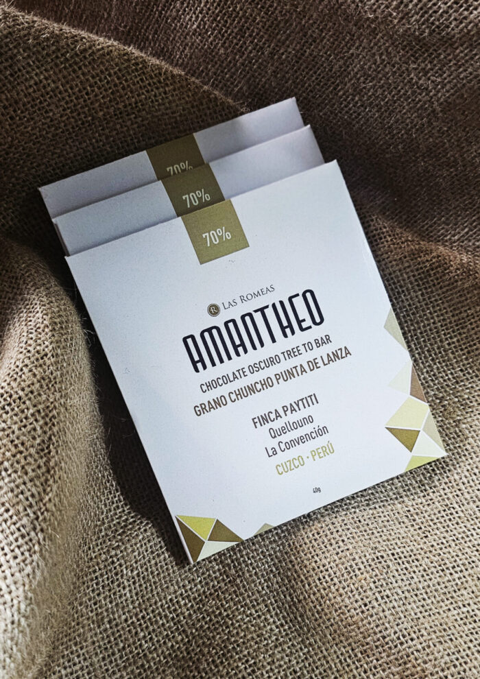 CHOCOLATE OSCURO AMANTHEO - QUELLOUNO, CUZCO, PERÚ 70% - CACAO  PUNTA DE LANZA