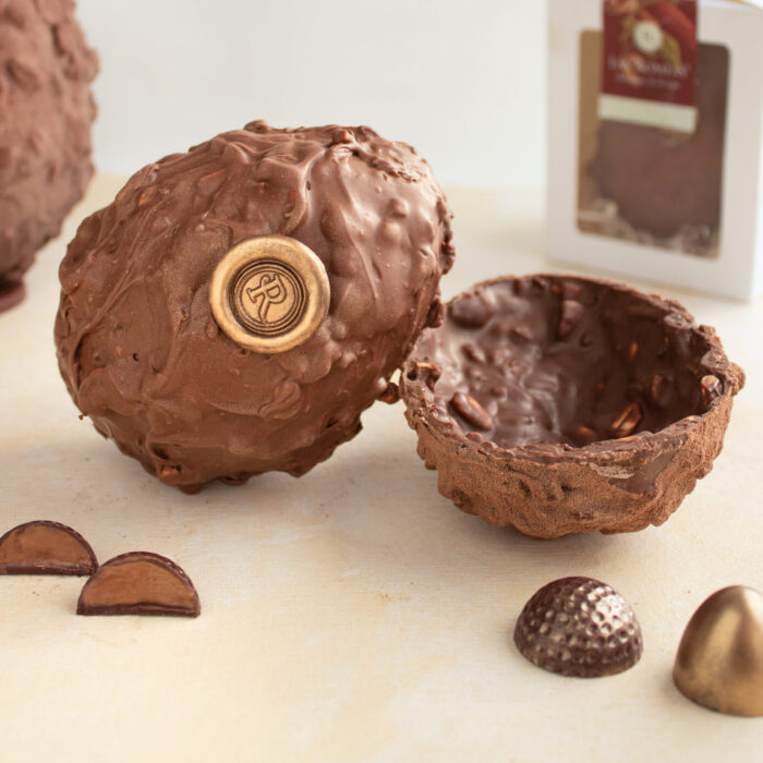 HUEVO DE PASCUAS  MARROC - CHOCOLATE CON LECHE CON CROCANTE DE MANÍ