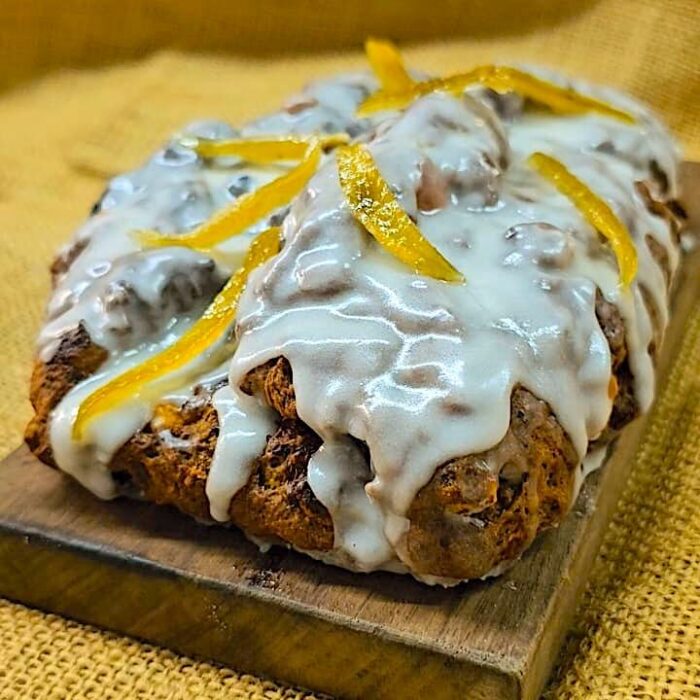 STOLLEN LIMONCELLO CON HARINA DE CACAO Y MORA