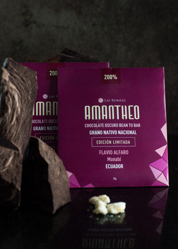 MUY PRONTO VUELVE!- CHOCOLATE OSCURO AMANTHEO – FLAVIO ALFARO, ECUADOR CON MUCÍLAGO DE CACAO 200% – CACAO NACIONAL